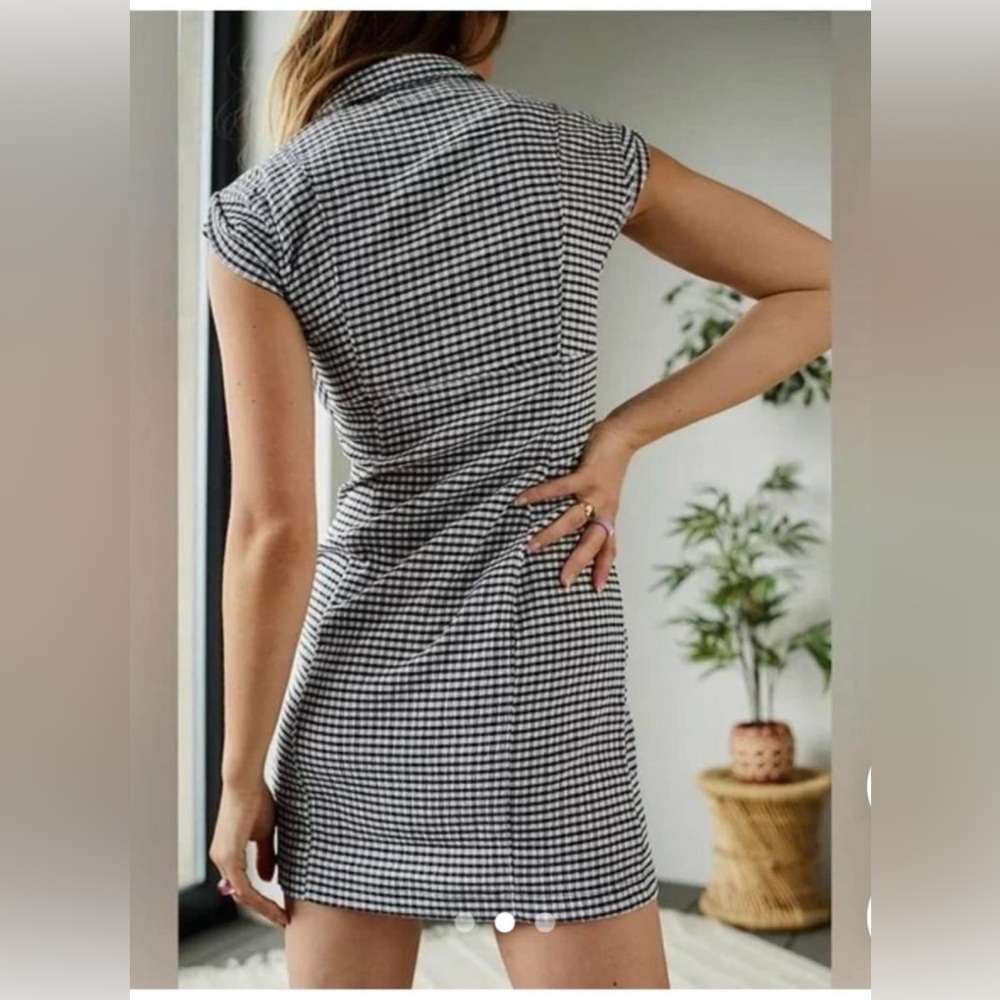 Urban Outfitters Black and White Gingham Mini Dress - Picture 2 of 4